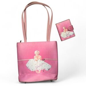 Y2K Vintage Marilyn Monroe Pink Women's CMG Worldwide Bag and Wallet